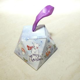 Karácsonyi Díszdoboz Ékszerdoboz Ajándékdoboz 8x8x6,5cm