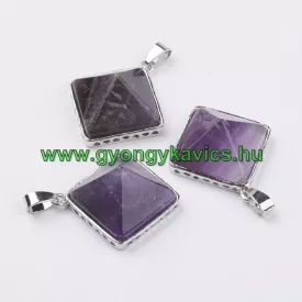 Ametiszt Ásvány Piramis Medál 28x32x13mm