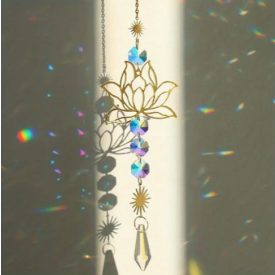   Arany Színű Lótuszvirág Napfogó (9) Feng Shui Prizma 39cm