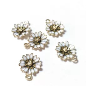 Arany Színű Olivazöld Tűzzománc Virág Medál 15x12mm