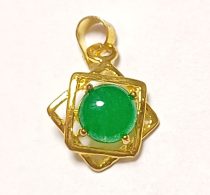 Arany Színű Zöld Jade Ásvány Medál 17x14mm