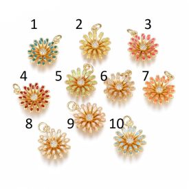   18K Aranyozott Cirkónia Strasszos Mentazöld (5) Tűzzománc Virág Medál 18x16mm