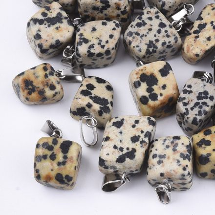 Dalmata Jáspis Ásvány Medál 15-35x10-20x5-15mm