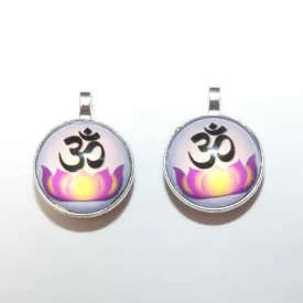 Ezüst Színű (11) Aum Ohm Kaboson Medál 35x27mm