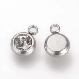 Ezüst Színű Nemesacél Medál (6) Strassz Kővel 8,5x6mm