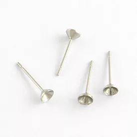   Nemesacél Platinum (Ezüst) Színű Homorú Pont Pötty Kaboson Fülbevaló Alap Szilikon Dugóval 4mm