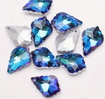   Fazettált Kék (14) Üveg Prizma Medál Csepp Csüngő Dísz 22x15x5mm