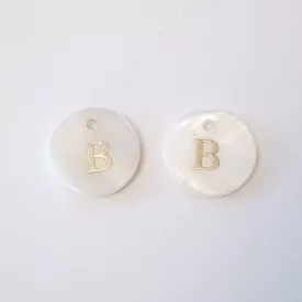 Fehér Kagyló B Betű ABC Medál 11,5mm
