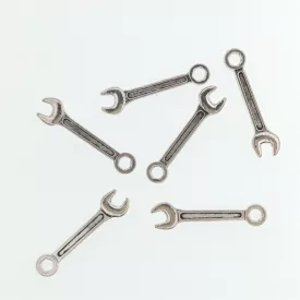   Ezüst Színű Csavarhúzó Csavarkulcs Szerszám Medál 24x6mm