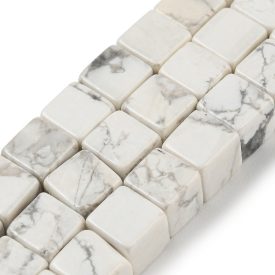 Howlit Kocka Ásványgyöngy 6x6mm