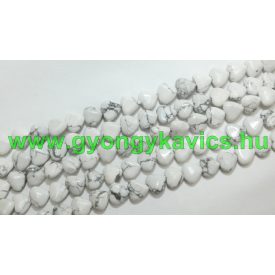 Howlit Szív Ásványgyöngy 10x10x5mm