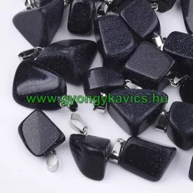   Kék Homokkő Medál Ezüst Színű Akasztóval 15-35x10-20x5-15mm