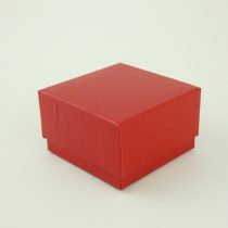 Piros Díszdoboz Ékszerdoboz Ajándékdoboz 7,3x7,3x4,5cm