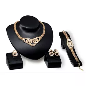   Rózsaarany Színű Strasszos Nyaklánc Gyűrű Fülbevaló Karkötő Szett