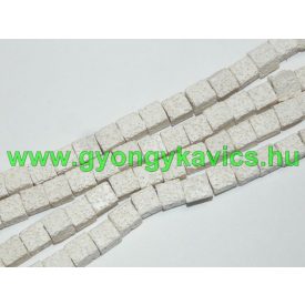 Szintetikus Fehér Kocka Lávakő Ásványgyöngy 8x8mm