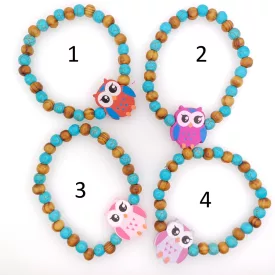   Piros Fa Szintetikus Türkiz Bagoly Karkötő (1) (K73) 6mm Átmérő: 4,2cm