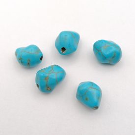 Szintetikus Türkiz Howlit Gyöngy 12x8-10mm