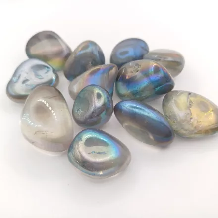 Szivárványos Színű Gyöngyház Galvanizált Kvarc Hegyikristály Ásvány Marokkő 22-34x15-24x11-20mm